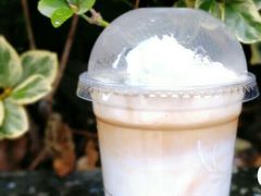 蓝丝绒飒雪拿铁-瑞幸咖啡(大唐时代店)