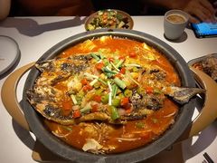 -鸣记脆皮烤鱼(三八广场店)