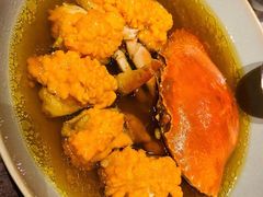 鸡油花雕蒸三门蟹-杭州西子湖四季酒店·金沙厅