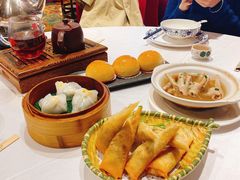 -景月阁空中食府(希尔顿酒店)