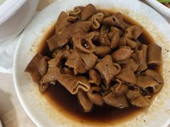 -茅屋大酒店