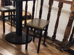 -江城燕子大排档(江汉路步行街店)