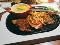 -豪客来牛排(空港华联店)