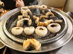 -围炉肉舍•炭烤活鳗•丹东海鲜烤肉(步行街店)