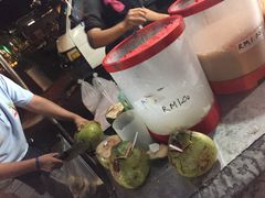 椰子汁-瓜镇夜市