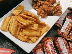 -辣尚瘾·烤鱼·新川菜(牡丹园直营店)