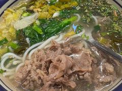 -云阿蛮云南生烫牛肉米线(奉贤路店)