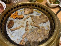 -韩京炭火烤肉自助料理(柯桥万达店)