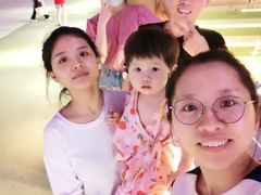 -南京眼步行桥