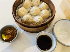 -馋三尺蟹粉小笼(人民广场店)