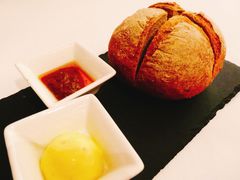 餐前面包-北京华彬费尔蒙酒店·刃餐厅