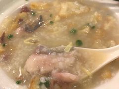 荔湾艇仔粥-卓粤拉肠(红庙店)