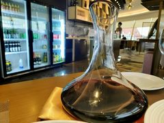 -亚洲国际大酒店·云顶阁旋转自助餐厅