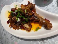-忘忧草融合私房菜(红鼎国际店)