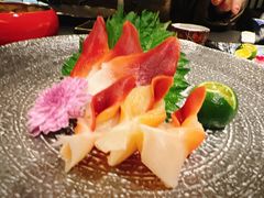 -铭牛烧肉·和牛海鲜自助(高新月牙湖店)