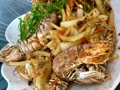 -覃记海鲜美食餐厅