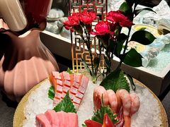 -蟹犇前•帝王蟹雪蟹(陆家嘴店)