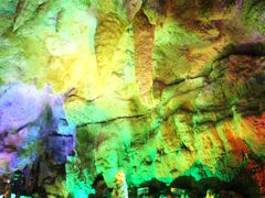 -泰安地下龙宫景区