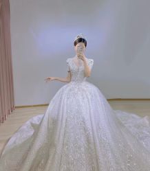 -艺憬婚纱礼服·造型(二七万达店)
