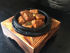 -河畔春天时尚餐厅