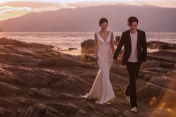 -乐派诗婚纱摄影