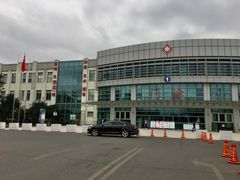 -上海市松江区泗泾医院