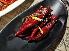 吮指鸡爪-桂满陇天书(南京德基旗舰店)