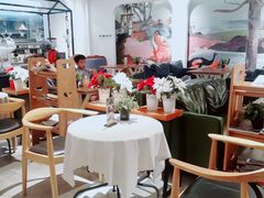 -灵意咖啡·西班牙美食(汕头金平万达广场店)