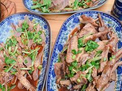-农家飘香卤味砂锅(三角地店)