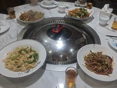 -东北农家院·铁锅炖(莘庄店)