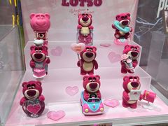 -泡泡玛特POPMART(上海环球港店)