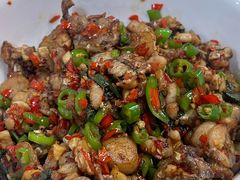 紫苏爆炒牛蛙-笨罗卜浏阳菜馆(龙华鹏润达店)