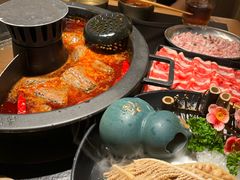 -晓宇重庆火锅(西安荟聚店)