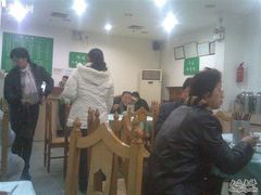大堂-清真·玛丽亚新疆菜主题餐厅(浙江中路店)