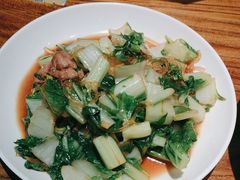 -泉畔人家·老济南经典鲁菜(大明湖店)