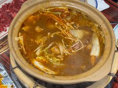 -沙胆彪炭炉牛杂煲(上海日月光广场店)