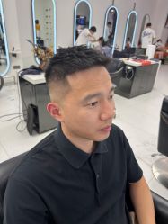 -侨治发型