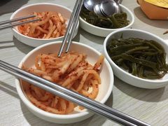 -拌来拌去石鍋拌飯(文鼎店)