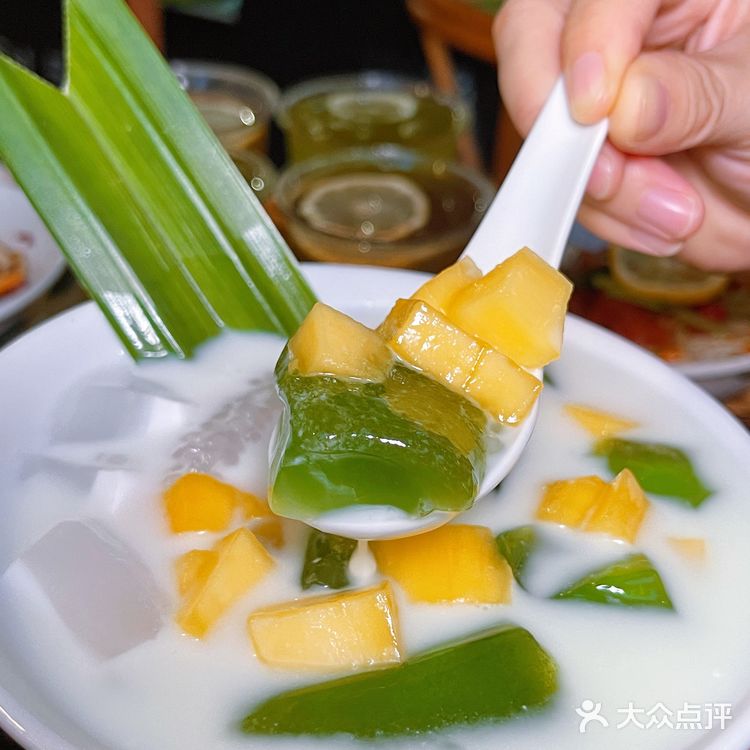 这家烟台山东南亚小吃排队王，专治夏日不爽‼️