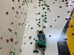 -问山MountQuest攀岩馆