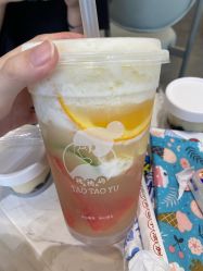 -桃桃屿·潮牌酷银(世纪荟店)