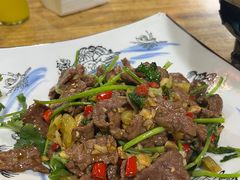 -湘聚南县土菜馆(龙山二路店)