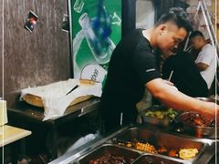 自助取餐区-刘小忙把子肉(北园大街总店)