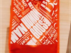 -lululemon(上海浦东IFC店)