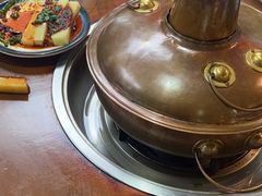 -岳记兴隆·青城腊排铜火锅(融创店)