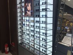 -回瑞眼镜·蔡司·依视路官方授权店(广益路万达店)