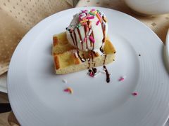 -金陵饭店 56F 家·海鲜火锅餐厅