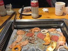-钦瓦台时尚自助餐厅(银泰城店)