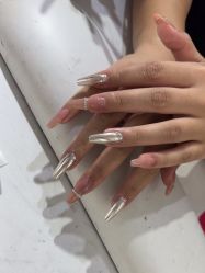 -瞧·享轻奢美甲美睫