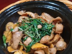 三杯猪颈肉-杰J.w.m深夜食堂 厚杰居酒屋(淮海街商业街店)